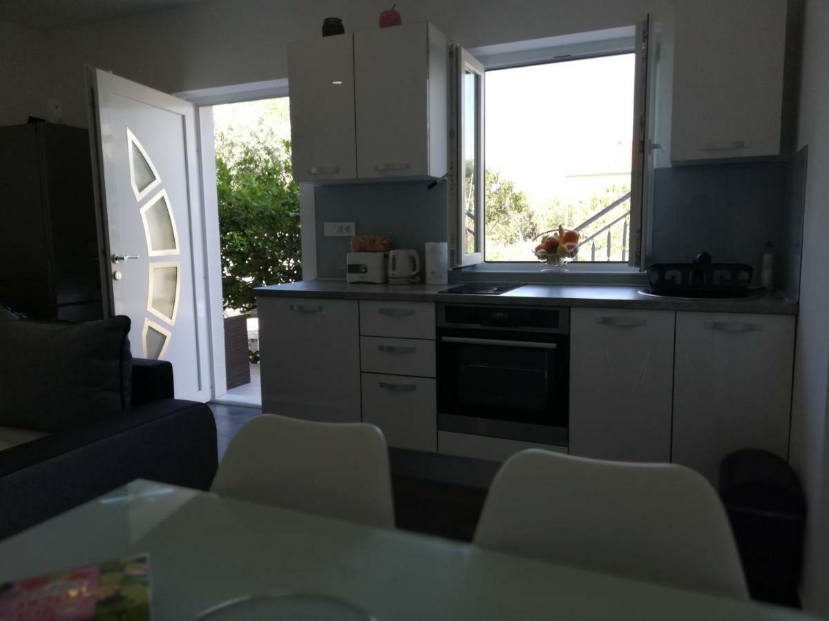 Modern Apartment Near Split & Trogir Kaštela Exteriör bild